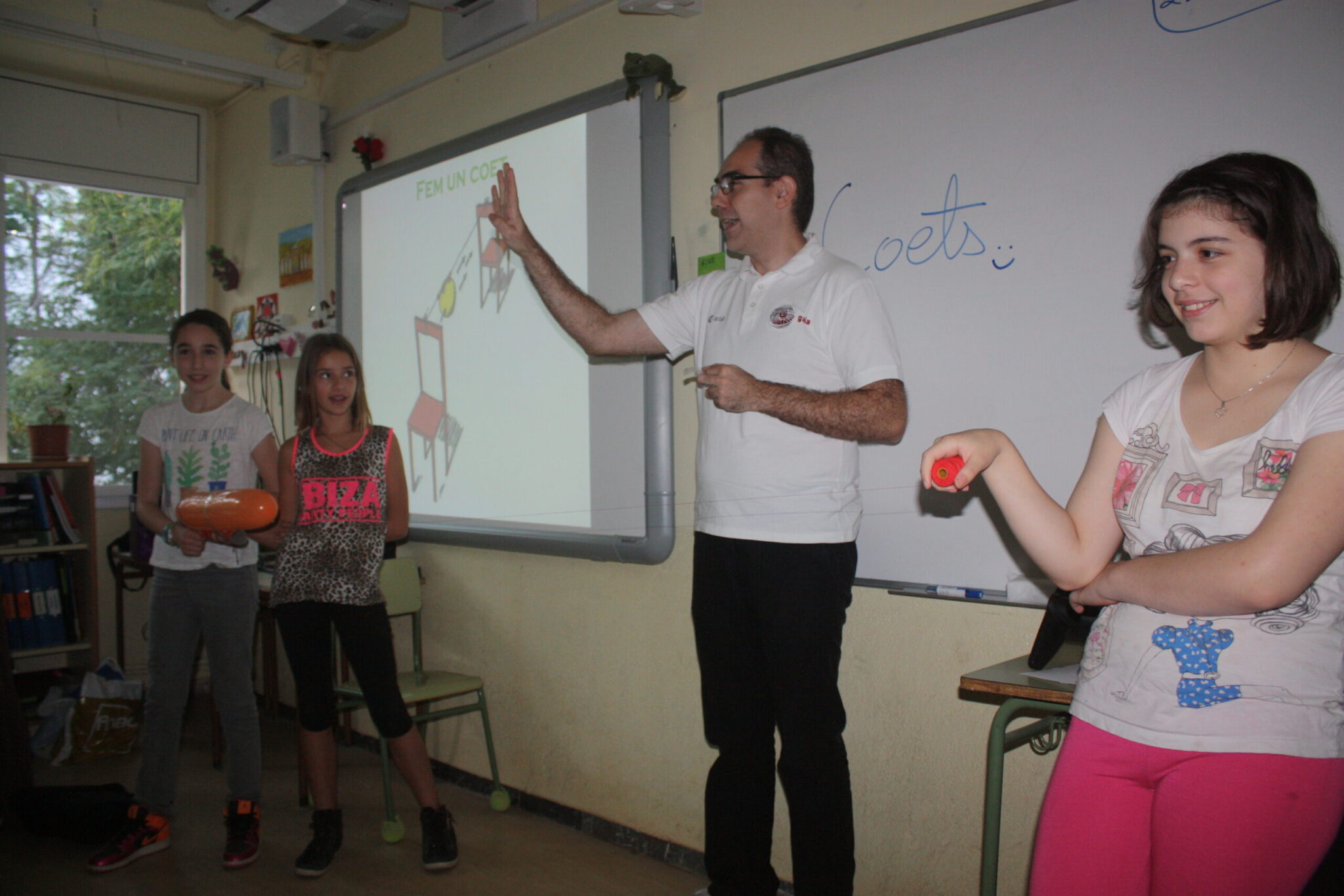 Water rockets launch at the school Font d’en Fargas