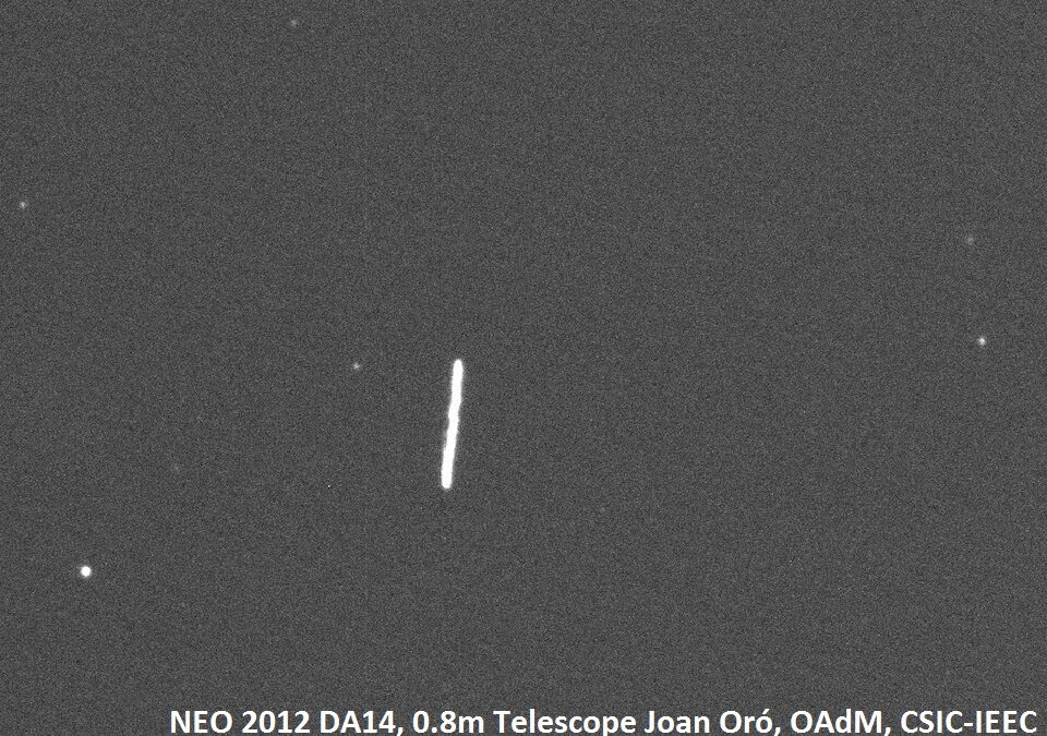 Image of the NEO 2012DA14 taken by the Joan Oró Telescope at the OAdM