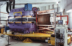 (Català) Un experiment a l’accelerador de partícules GSI ajuda a precisar el límit màxim de la massa de les estrelles de neutrons