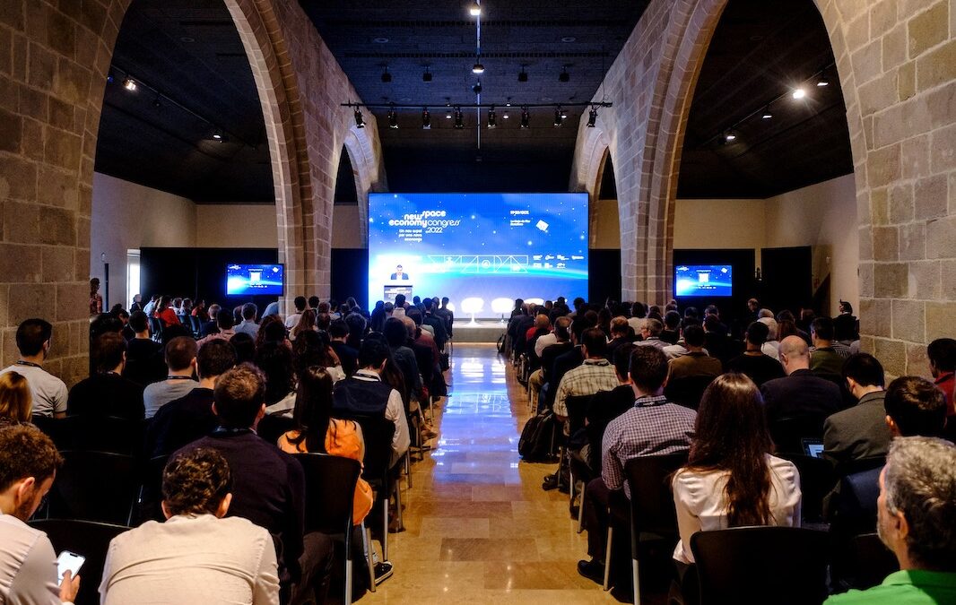 More than 400 people at the NewSpace Economy Congress held in Barcelona