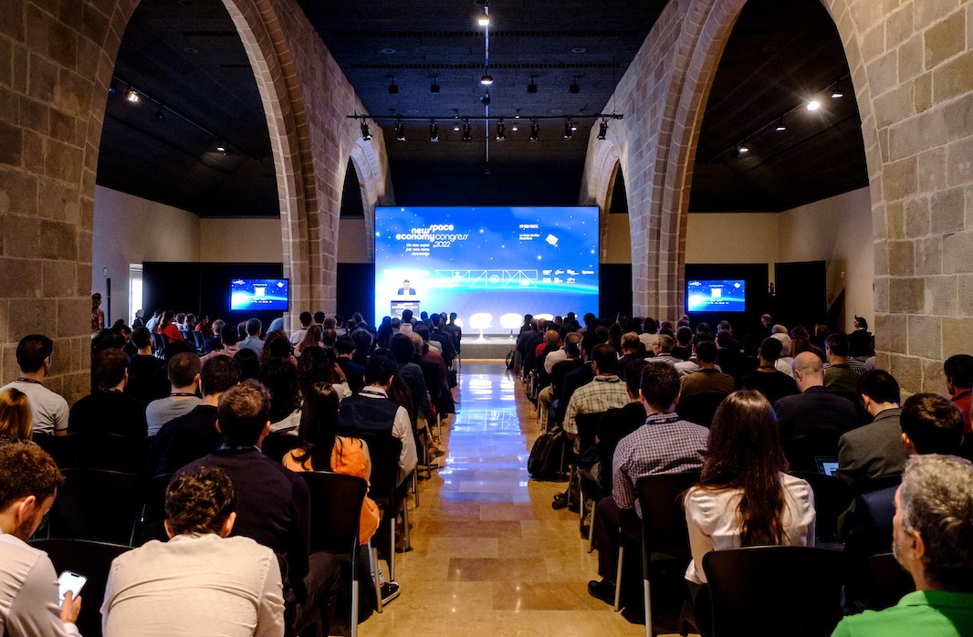 More than 400 people at the NewSpace Economy Congress held in Barcelona