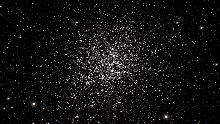 Gaia mission identifies half a million new stars in Omega Centauri cluster