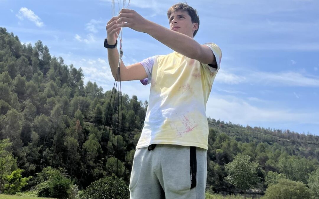 El IEEC colabora con la Fundación La Pedrera para acercar los pequeños satélites a los jóvenes