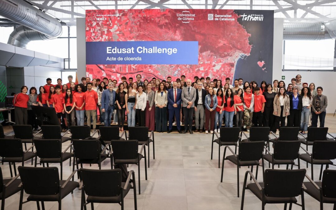 More than 300 students and 23 teachers from across Catalonia successfully complete the Edusat Challenge, the program promoted by the Government to encourage scientific and technological vocations