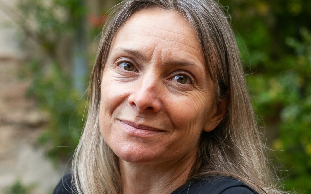 La investigadora Estel Cardellach Galí rep el Premi Muncunill a la Innovació d’Honor per les seves aportacions a l’estudi del planeta